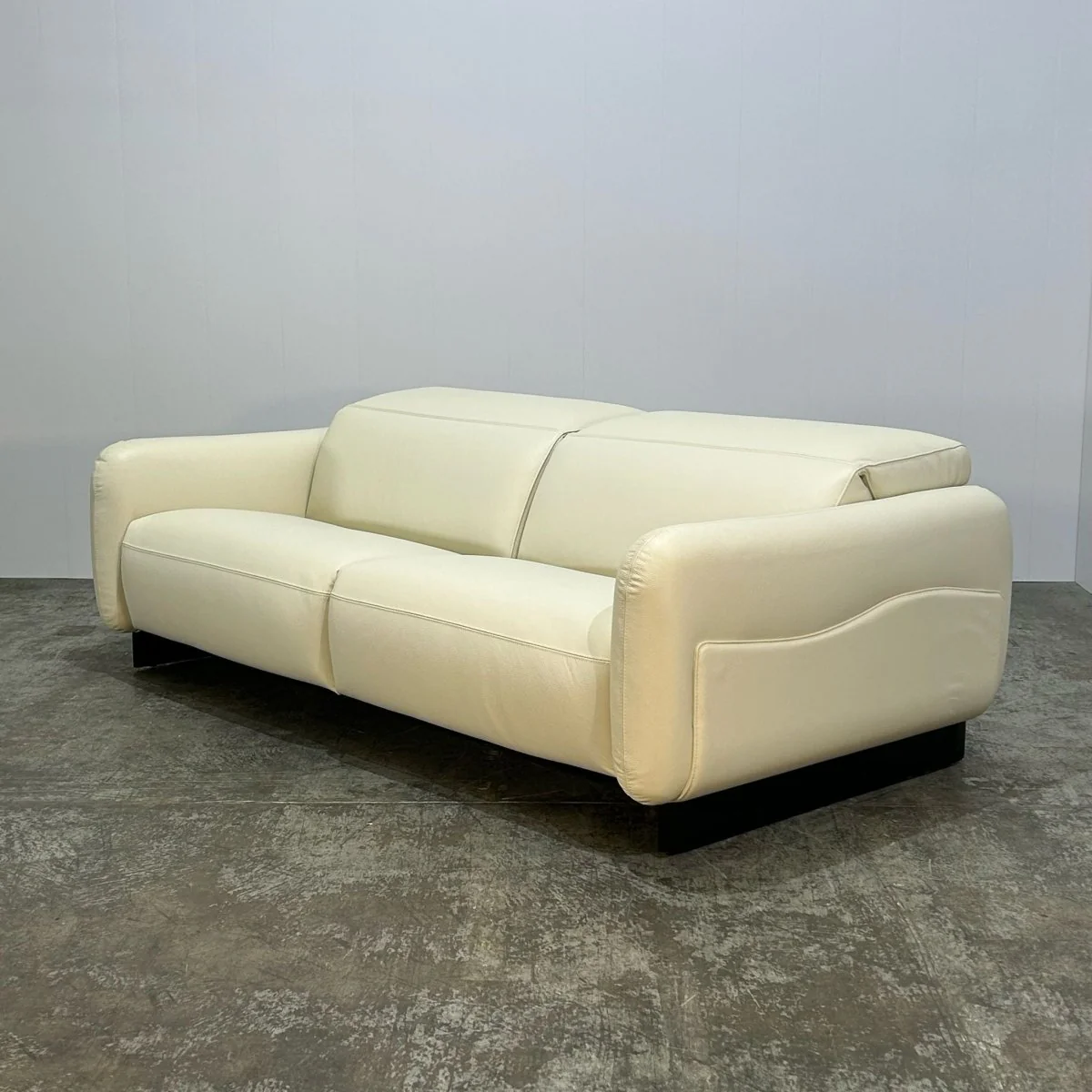 Thumbnail 13